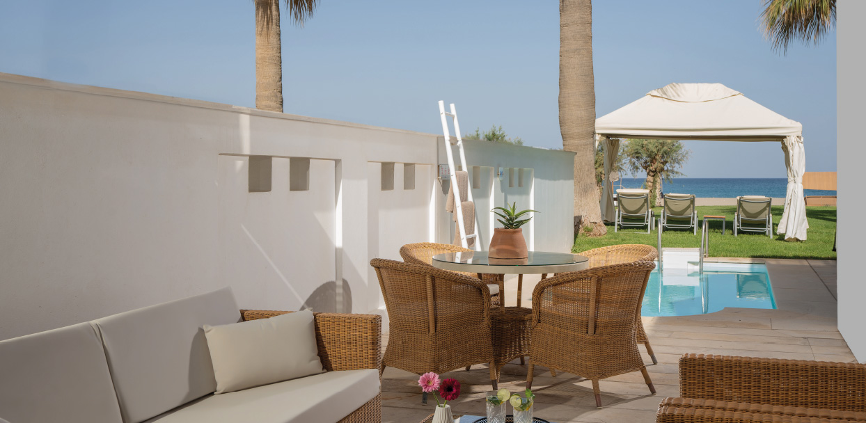 creta-palace-bungalow-suite-sea-front-grecotel