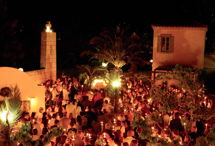 01-prosfora-pasxa-stin-kriti-grecotel-creta-palace