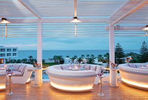 27-creta-palace-zeus-amalthia-sky-bar-restaurant-on-the-rooftop